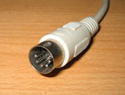 5-poliger DIN-Stecker einer PC-Tastatur