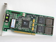 Grafikkarte mit Tseng ET6000 und 2 MB MDRAM als Grafikspeicher (erweiterbar auf 4 MB über zwei PLCC-Sockel).