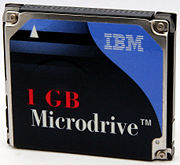 Microdrive von IBM mit 1 GByte Kapazität