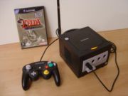 Nintendo GameCube schwarz mit Controller, eingesteckter Speicherkarte und Spiel (The Legend of Zelda: The Wind Waker)
