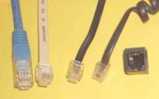 Modularstecker und -buchsen, wie sie unter anderem bei den RJ-Telefonverkabelungsstandards benutzt werden
