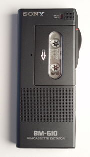 Diktiergerät (Dictaphon) für Minikassetten von Sony