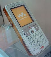 Erstes Walkman-Handy, Sony Ericsson W800i