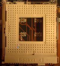 Sockel 4